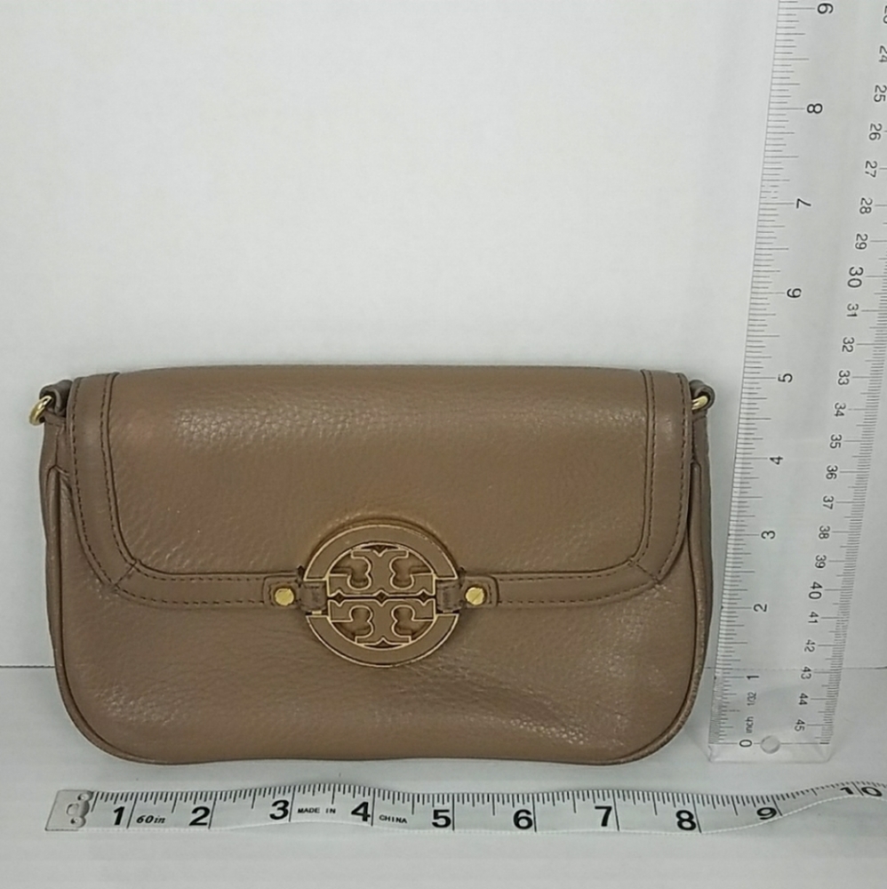 Tory Burch Amanda Crossbody Purse - Picture 8 of 8